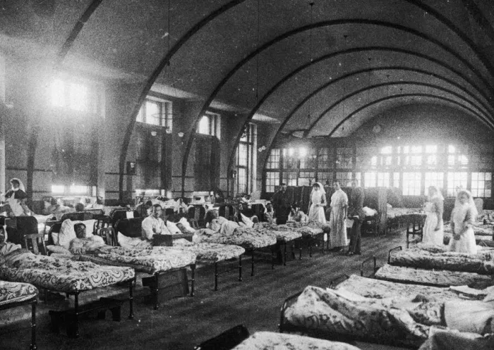 Framed Print : Members of the B. E. F. wounded in some of the first encounters with the German Army in Framed Print : Members of the B. E. F. wounded in some of the first encounters with the German Army in
