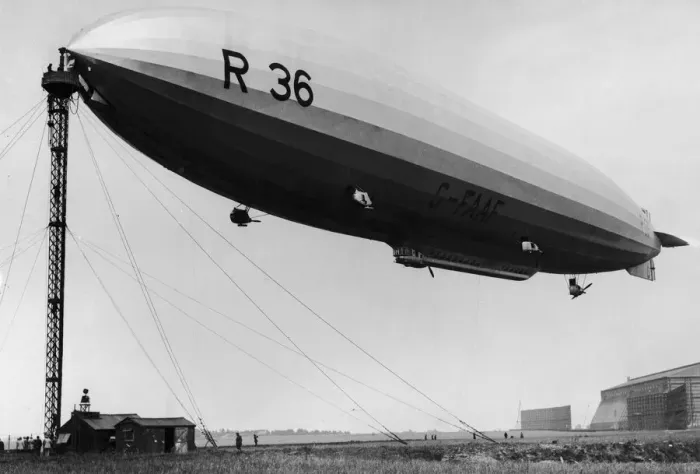 Framed Print : Members of Parliament visit the Airship R36 at Pulham. Passengers board the airship by Framed Print : Members of Parliament visit the Airship R36 at Pulham. Passengers board the airship by