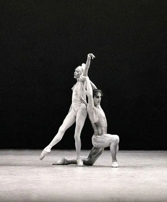 Framed Print : Members of the Royal Ballet perform on stage during the L1987 London Festival of Ballet Framed Print : Members of the Royal Ballet perform on stage during the L1987 London Festival of Ballet