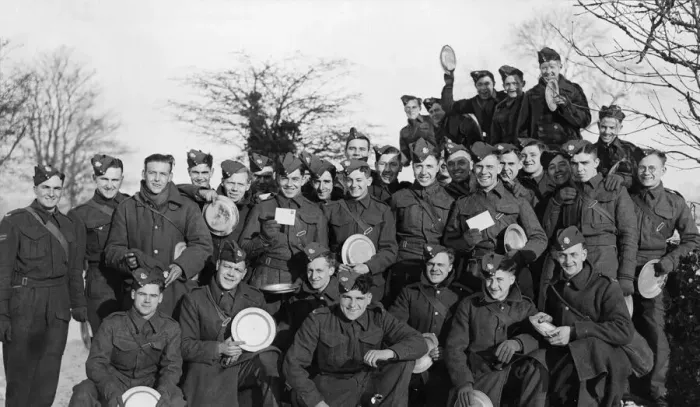 Framed Print : Men of the East Yorkshire Regiment pictured in Gloucestershire