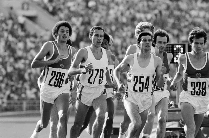 Framed Print : Mens 1500 metres final at the 1980 Summer Olympics in Moscow 1st August 1980 Framed Print : Mens 1500 metres final at the 1980 Summer Olympics in Moscow 1st August 1980
