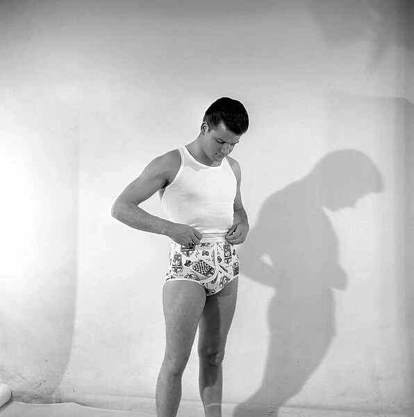 Mens Fashion: Mens clothing underwear. 1965 B1a-018