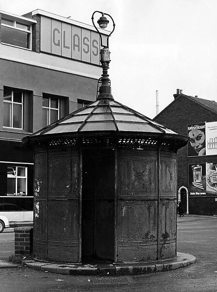 Mens lavatory, Ford Street, Coventry, removed in 1969. Circa 1969