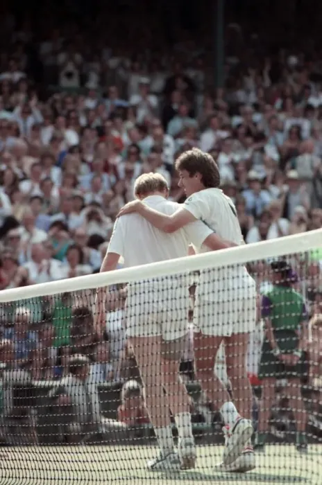 Framed Print : Mens Wimbledon Final. Michael Stich v Boris Becker Stich congratulated by Framed Print : Mens Wimbledon Final. Michael Stich v Boris Becker Stich congratulated by