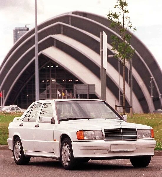 MERCEDES 190 E July 1998 used car feature white car Road Record