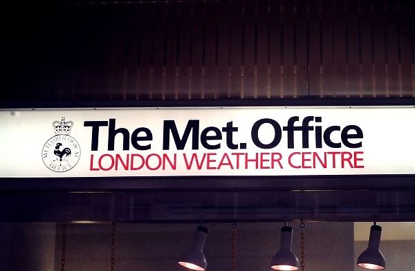 The Met Office London Weather Centre January 1990