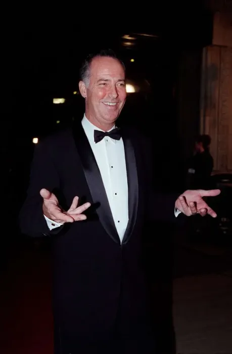 Framed Print : Michael Barrymore Comedian / TV Presenter October 1998 Arriving at the Royal Albert Framed Print : Michael Barrymore Comedian / TV Presenter October 1998 Arriving at the Royal Albert