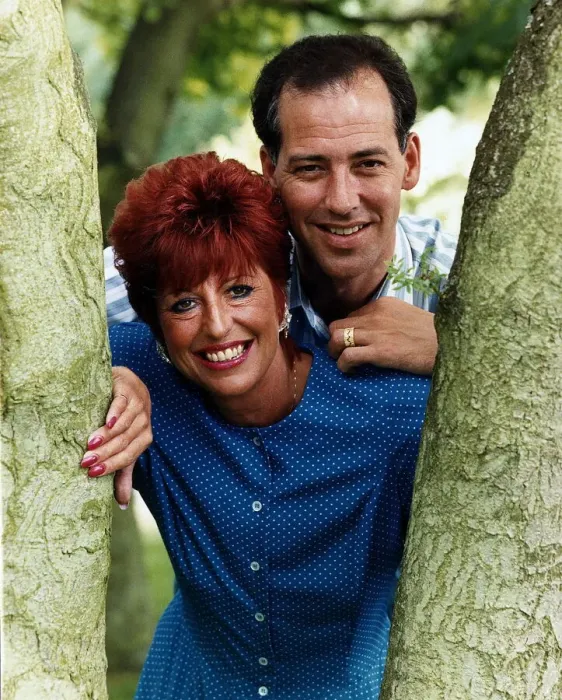 Framed Print : Michael Barrymore and wife Cheryl Barrymore October 1995 Comedian Framed Print : Michael Barrymore and wife Cheryl Barrymore October 1995 Comedian