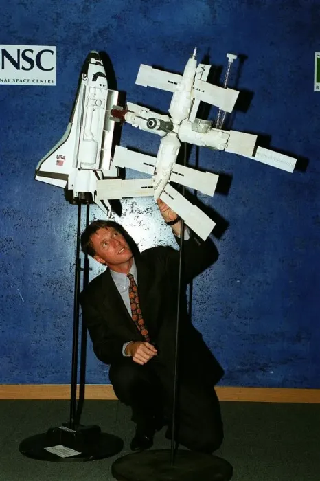 Framed Print : Michael Foale British Astronaut January 98 With scale size Mire Framed Print : Michael Foale British Astronaut January 98 With scale size Mire
