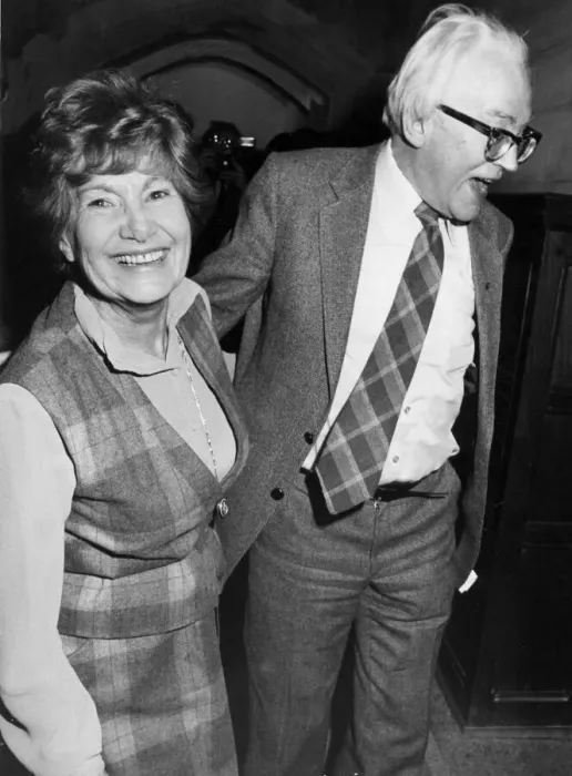 Framed Print : Michael Foot and Jill Craigie celebrate his election as labour party leader - November