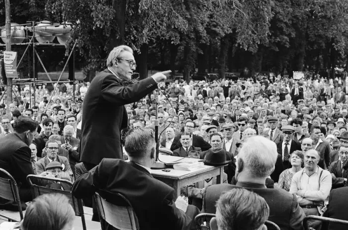 Framed Print : Michael Foot Labour MP for Ebbw Vale, addresses welsh miners, 15th June 1963 Framed Print : Michael Foot Labour MP for Ebbw Vale, addresses welsh miners, 15th June 1963
