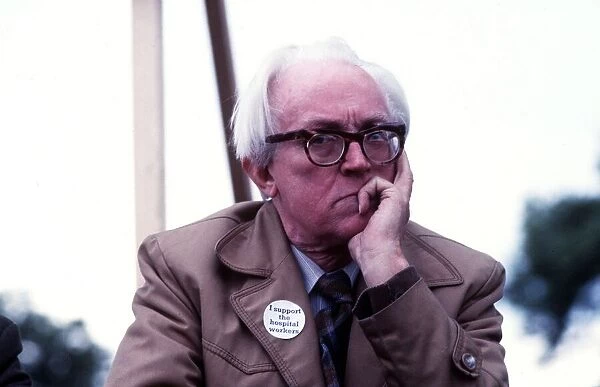 Michael Foot MP at TUC Day of Action 22nd September 1992