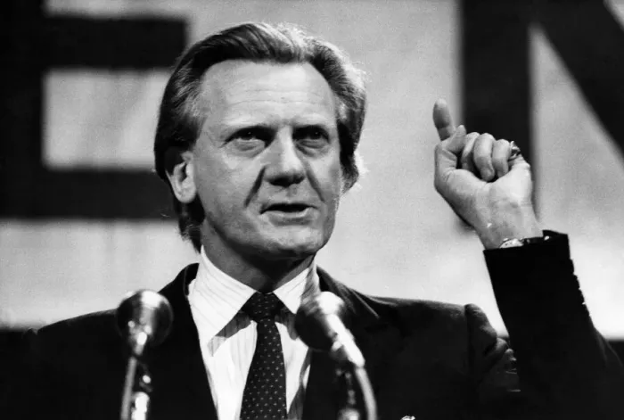 Framed Print : Michael Heseltine Conservative. February 1986 P008131 Framed Print : Michael Heseltine Conservative. February 1986 P008131