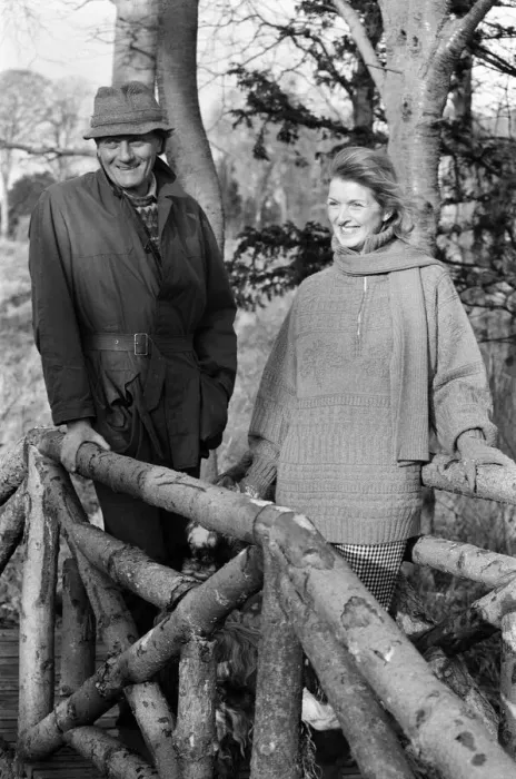 Framed Print : Michael Heseltine, pictured at his home with his wife Ann