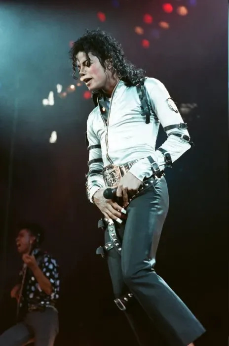 Framed Print : Michael Jackson in concert at Wembley. 15th July 1988 Framed Print : Michael Jackson in concert at Wembley. 15th July 1988
