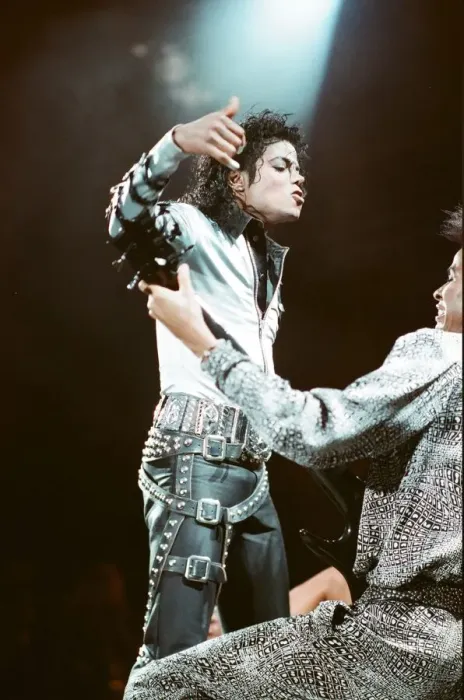 Framed Print : Michael Jackson in concert at Wembley. 22nd July 1988 Framed Print : Michael Jackson in concert at Wembley. 22nd July 1988