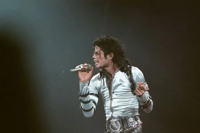 Framed Print : Michael Jackson in concert at Wembley. 22nd July 1988