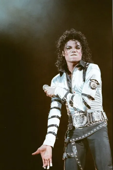 Framed Print : Michael Jackson in concert at Wembley. 22nd July 1988 Framed Print : Michael Jackson in concert at Wembley. 22nd July 1988