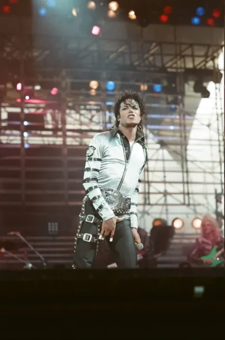Framed Print : Michael Jackson seen here in concert at Roundhay Park. 29th July 1988