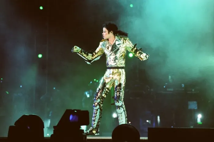 Framed Print : Michael Jackson seen here on stage in Prague. 8th September 1996 Framed Print : Michael Jackson seen here on stage in Prague. 8th September 1996