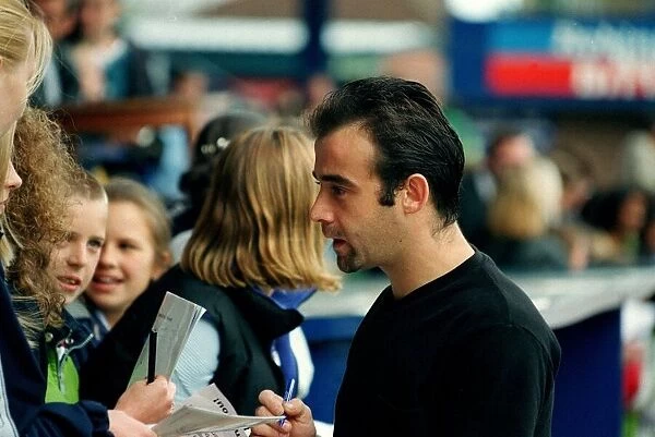 Michael Le Vell Actor September 98 Coronation street actor talking to young fan