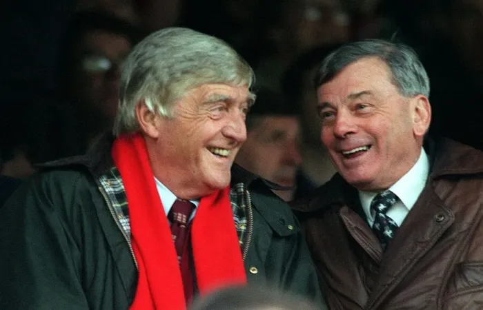 Framed Print : Michael Parkinson TV Presenter and Harold Dickie Bird former cricket umpire share a joke