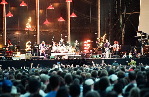 Michael Stipe, R. E. M. in concert at the Galpharm Stadium. 25th July 1995