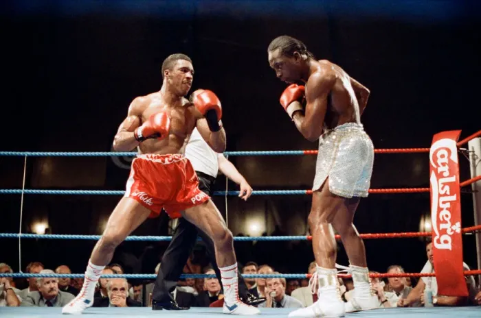 Framed Print : Michael Watson vs Nigel Benn for the British Commonwealth middleweight title Framed Print : Michael Watson vs Nigel Benn for the British Commonwealth middleweight title