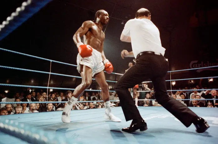 Framed Print : Michael Watson vs Nigel Benn for the British Commonwealth middleweight title Framed Print : Michael Watson vs Nigel Benn for the British Commonwealth middleweight title