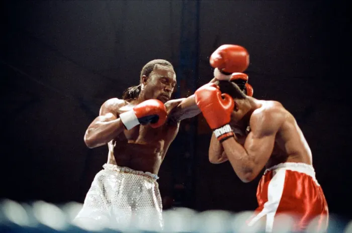 Framed Print : Michael Watson vs Nigel Benn for the British Commonwealth middleweight title Framed Print : Michael Watson vs Nigel Benn for the British Commonwealth middleweight title