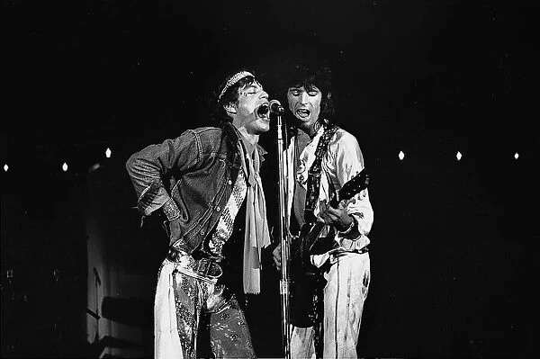 Mick Jagger & Keith Ricahrds, Rolling Stones Inglewood Forum, Los Angeles, California