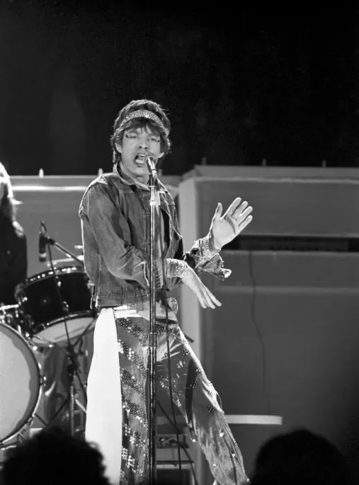 Framed Print : Mick Jagger, Rolling Stones Inglewood Forum, Los Angeles, California Framed Print : Mick Jagger, Rolling Stones Inglewood Forum, Los Angeles, California