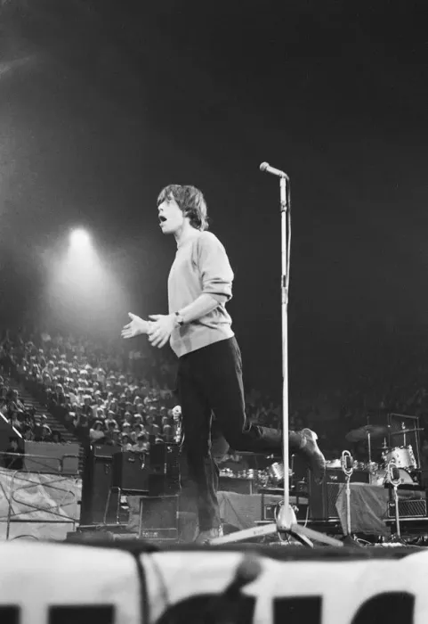Framed Print : Mick Jagger of The Rolling Stones performing at The Big Beat 64 Framed Print : Mick Jagger of The Rolling Stones performing at The Big Beat 64