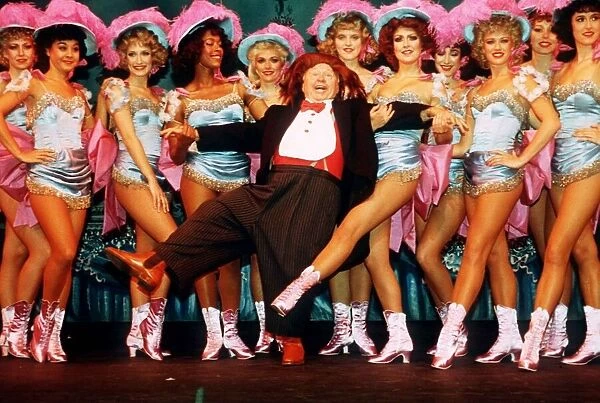 Mickey Rooney Actor in the show 'Sugar Babies'