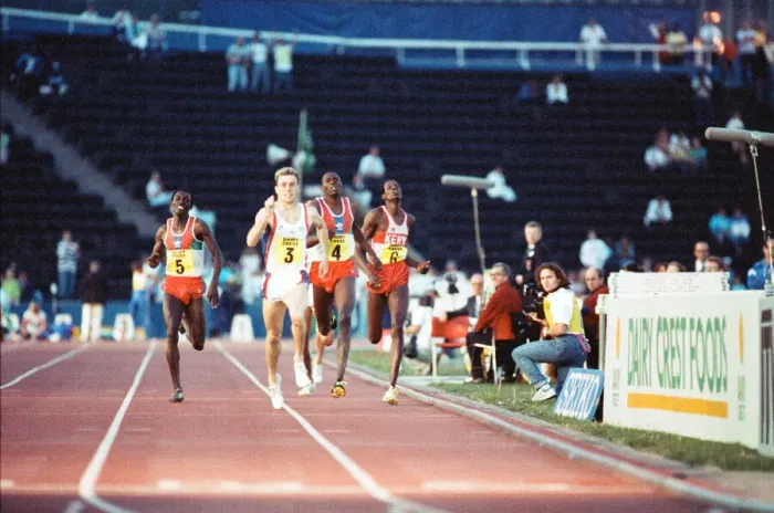 Framed Print : Middle-distance runner Tom McKean during the Dairy Crest Games at Crystal Palace
