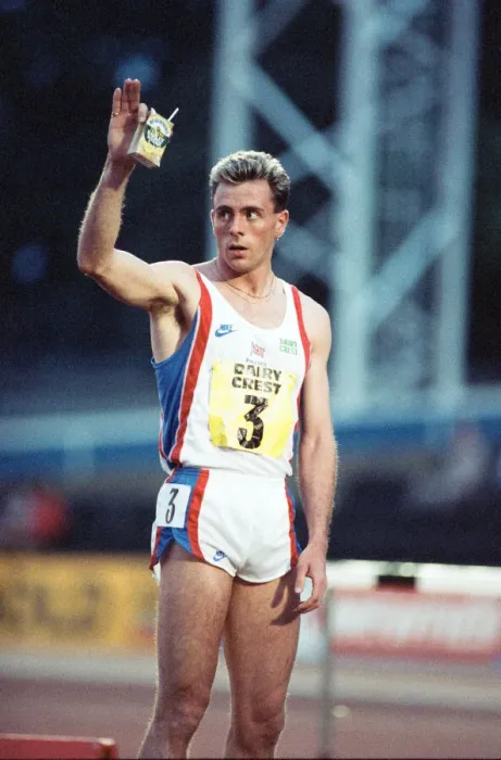 Framed Print : Middle-distance runner Tom McKean during the Dairy Crest Games at Crystal Palace