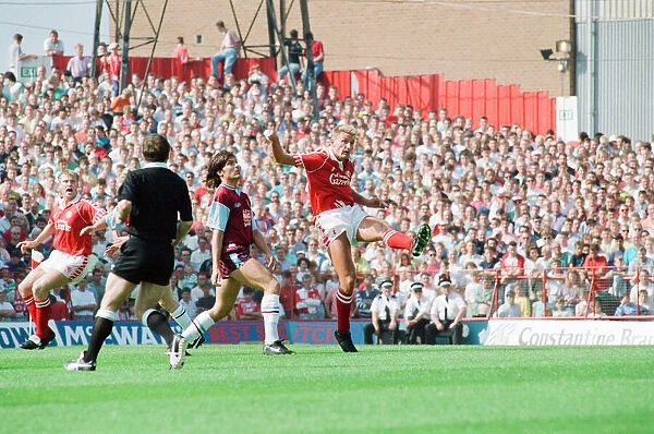 Middlesbrough 0-0 West Ham, Division Two league match at Ayresome Park