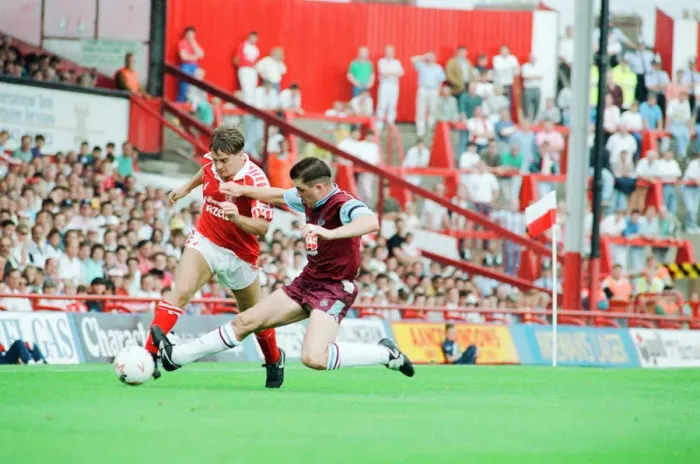 Framed Print : Middlesbrough 0-0 West Ham, Division Two league match at Ayresome Park Framed Print : Middlesbrough 0-0 West Ham, Division Two league match at Ayresome Park