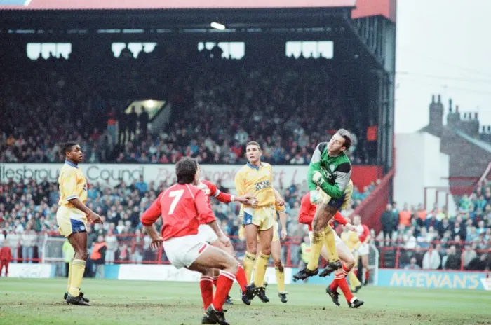 Framed Print : Middlesbrough 0-2 Leeds, Division Two league match at Ayresome Park Framed Print : Middlesbrough 0-2 Leeds, Division Two league match at Ayresome Park