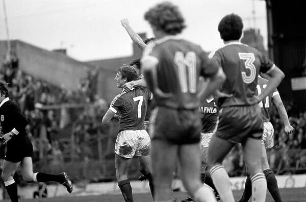 Middlesbrough 0 v. Everton 2. Division 1 Football. October 1981 MF04-08-003