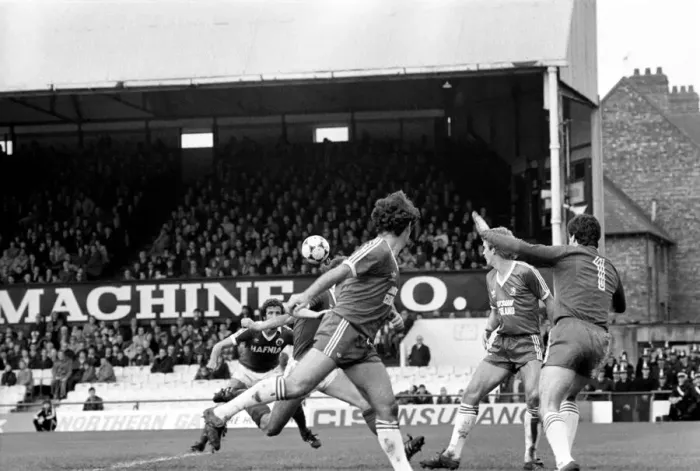 Framed Print : Middlesbrough 0 v. Everton 2. Division 1 Football. October 1981 MF04-08-031 Framed Print : Middlesbrough 0 v. Everton 2. Division 1 Football. October 1981 MF04-08-031
