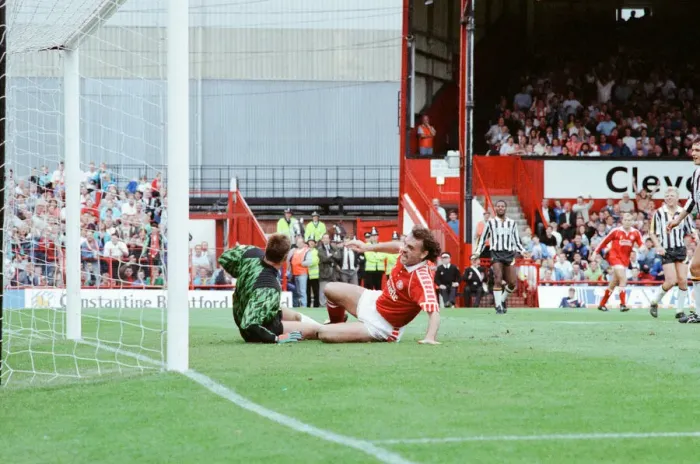 Framed Print : Middlesbrough 1-0 Notts County, League Devision Two match at Ayresome Park Framed Print : Middlesbrough 1-0 Notts County, League Devision Two match at Ayresome Park