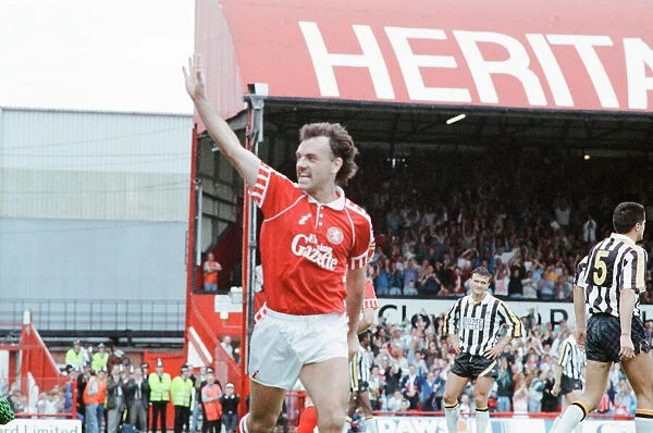 Middlesbrough 1-0 Notts County, League Devision Two match at Ayresome Park