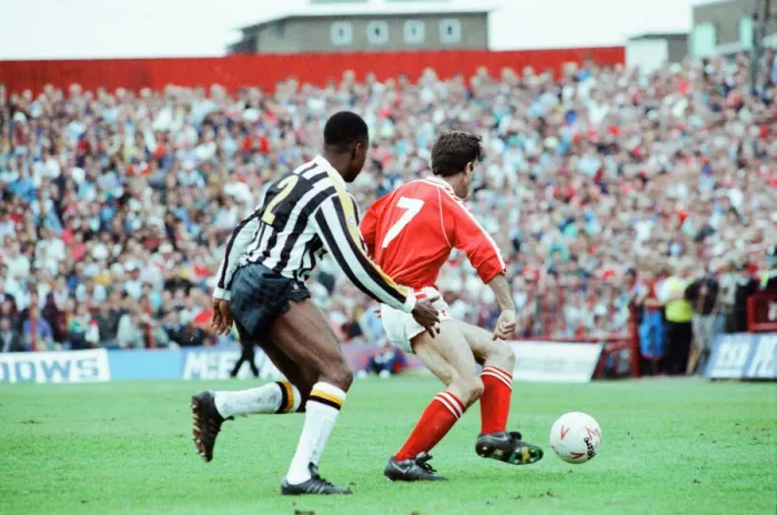 Framed Print : Middlesbrough 1-1 Notts County, League Division Two Play Off 1st Leg match at Ayresome Framed Print : Middlesbrough 1-1 Notts County, League Division Two Play Off 1st Leg match at Ayresome