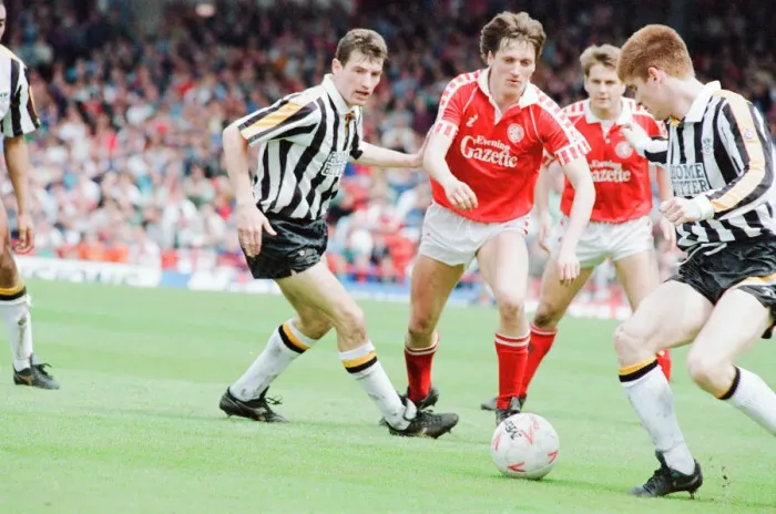 Framed Print : Middlesbrough 1-1 Notts County, League Division Two Play Off 1st Leg match at Ayresome Framed Print : Middlesbrough 1-1 Notts County, League Division Two Play Off 1st Leg match at Ayresome
