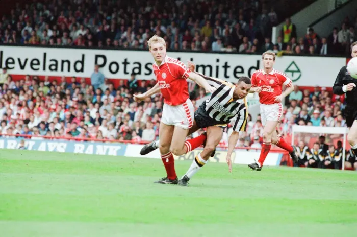 Framed Print : Middlesbrough 1-1 Notts County, League Division Two Play Off 1st Leg match at Ayresome Framed Print : Middlesbrough 1-1 Notts County, League Division Two Play Off 1st Leg match at Ayresome