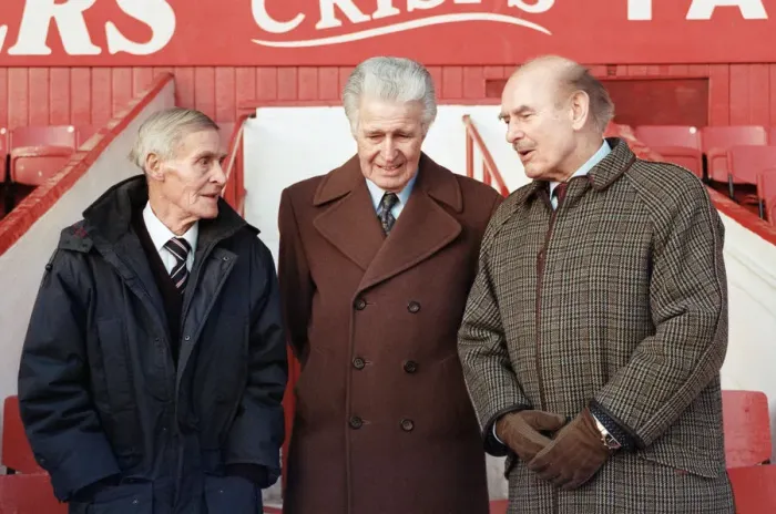 Framed Print : Three Middlesbrough legends revisit Ayresome Park, from left to right: Wilf Mannion Framed Print : Three Middlesbrough legends revisit Ayresome Park, from left to right: Wilf Mannion