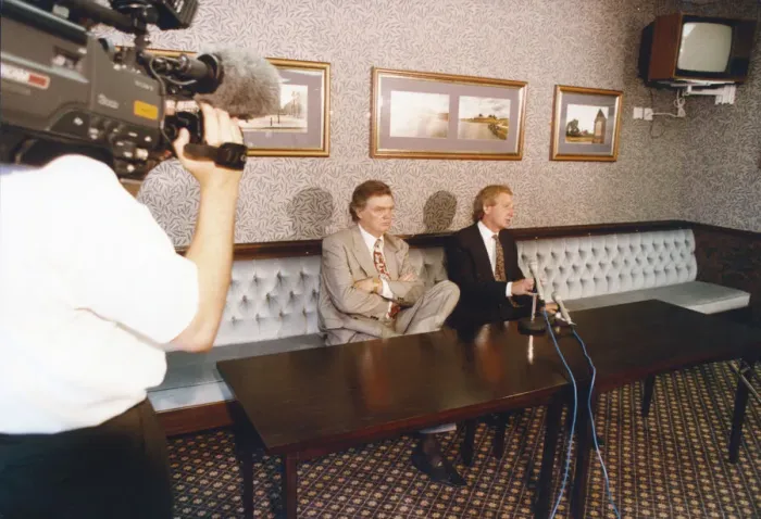 Framed Print : Middlesbrough manager Lennie Lawrence is unveiled to the press as the teams new manager Framed Print : Middlesbrough manager Lennie Lawrence is unveiled to the press as the teams new manager