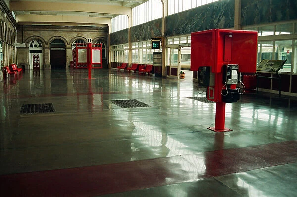 Middlesbrough Railway Station. 13th October 1994. Public Telephone Box