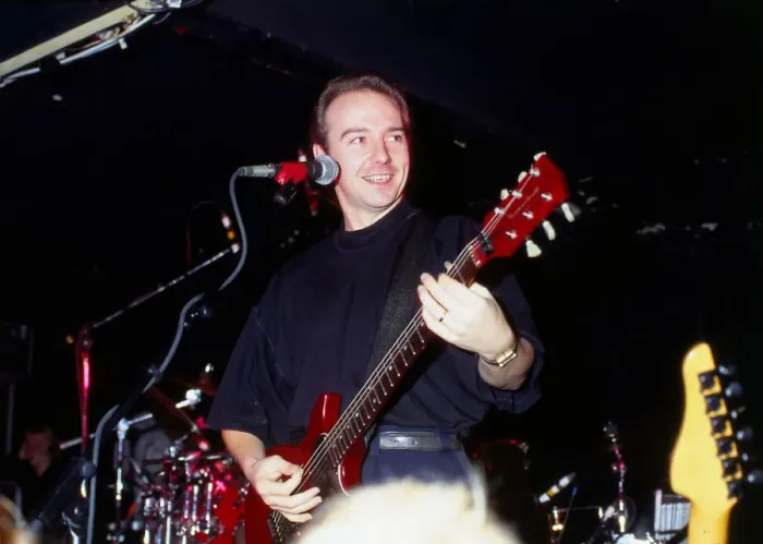 Framed Print : Midge Ure on stage at King Tuts Glasgow November 1988